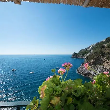 Sleeps 8 Pool Air Con Wifi *