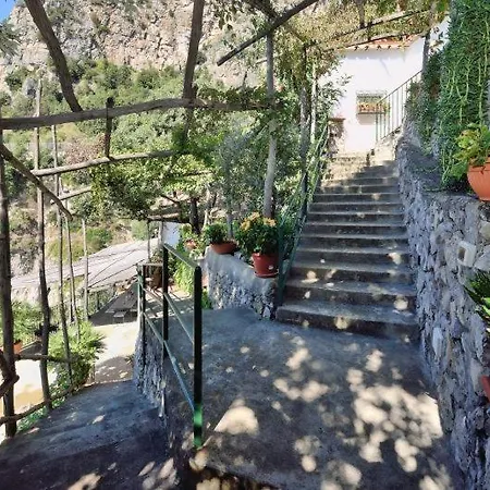 Sleeps 8 Pool Air Con Wifi *